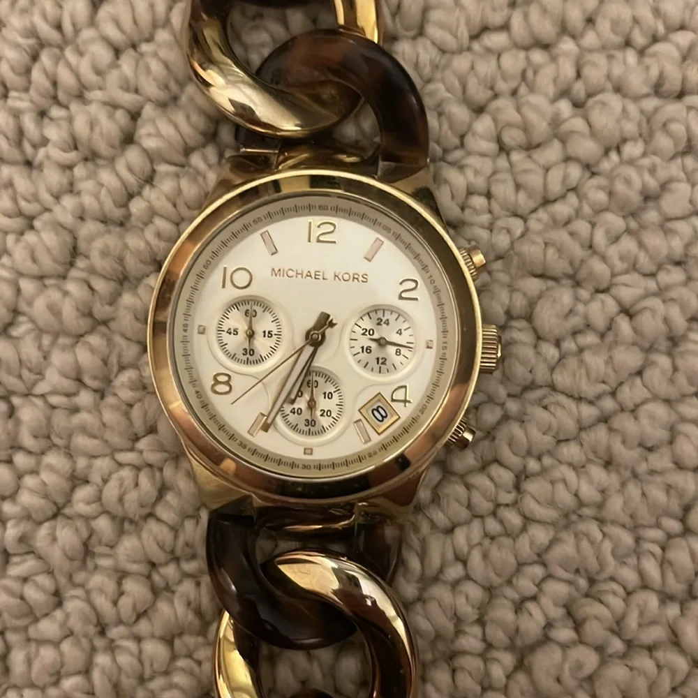 MICHAEL Michael Kors Gold and Brown Tortoiseshell Link Watch